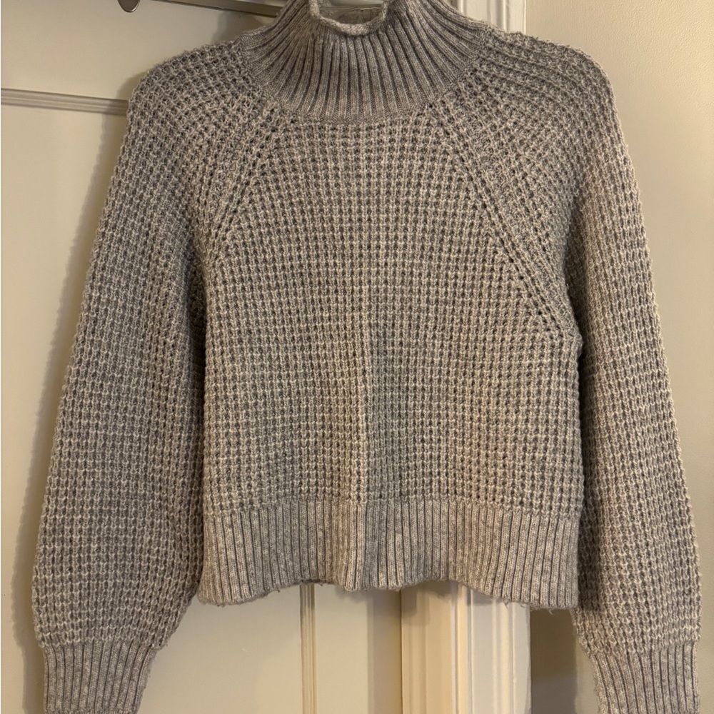 American Eagle Outfitters Light Gray Cowl Neck Sweater
